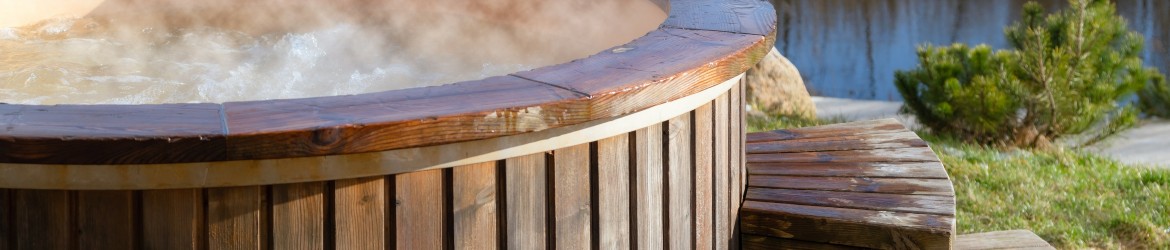 Wooden spa pools vs acrylic | HotSpring Spas
