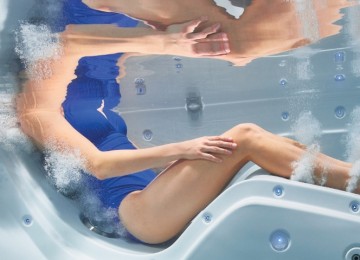 Can spa pool jets provide hydromassage? | HotSpring Spas