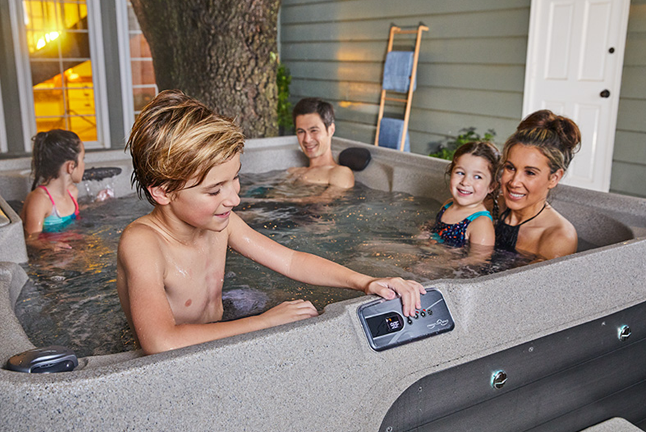 The versatile 5-person Excursion Premier spa pool is the perfect choice. Spend quality time with your family, friends or in complete solitude. | HotSpring Spas
